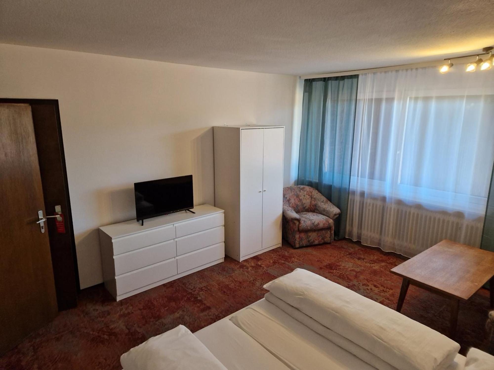 Hotel Waldhorn 융홀츠 외부 사진